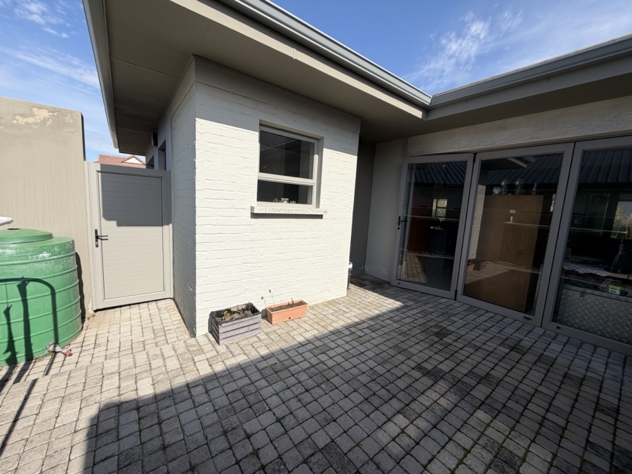 3 Bedroom Property for Sale in Paradise Coast Western Cape